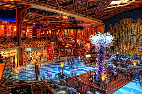 mohegan sun points|mohegan sun casino entertainment schedule.